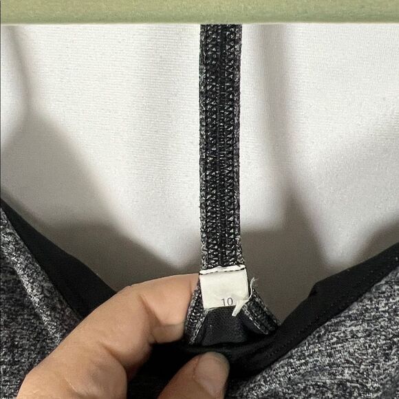 Lululemon Power Y Tank Top Heathered Gray Active Women's Size 10 - Picture 3 of 6